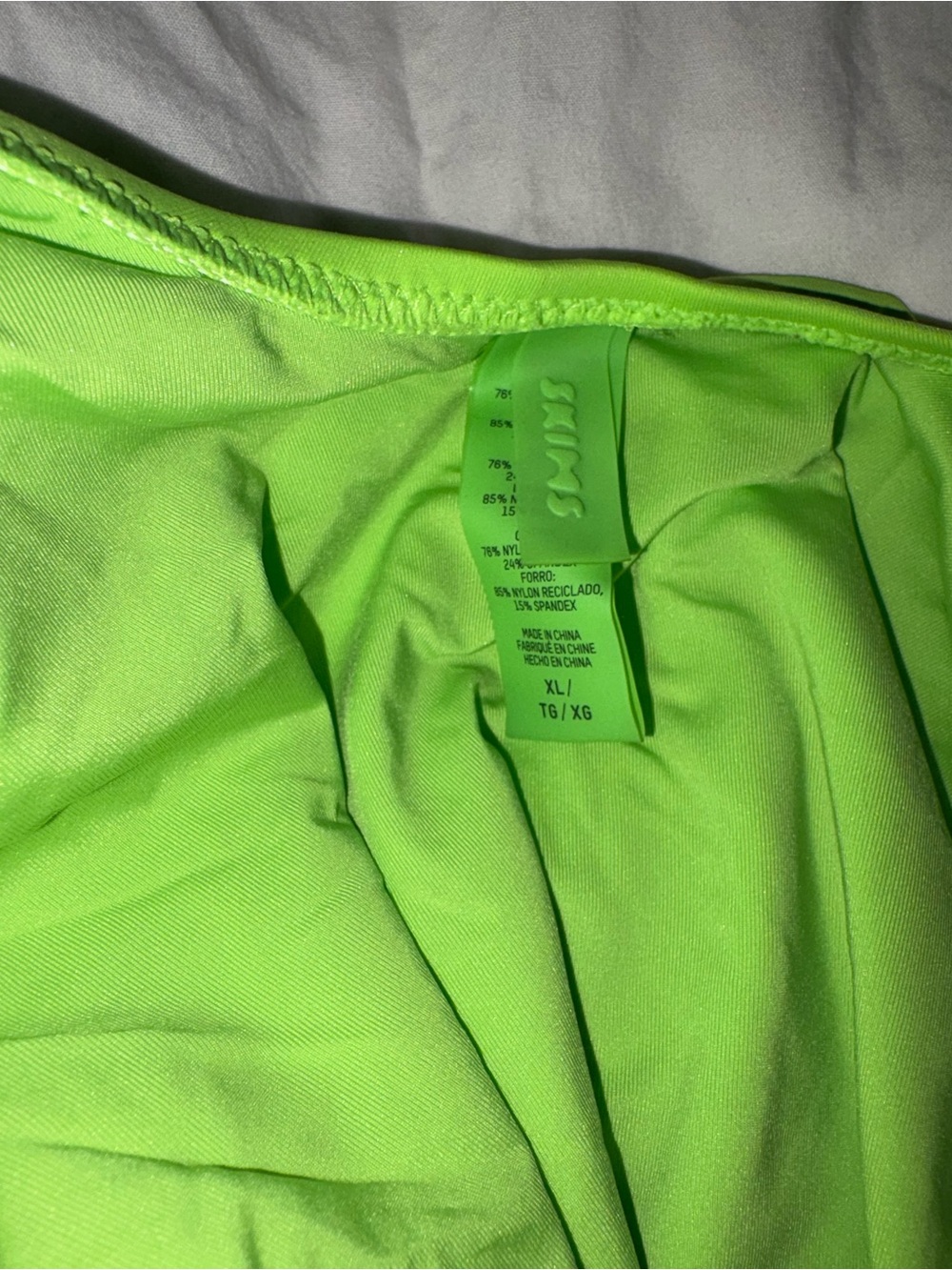 SKIMS Neon Green Women’s Scoop Neck One-Piece Swimsuit XL - Picture 8 of 8